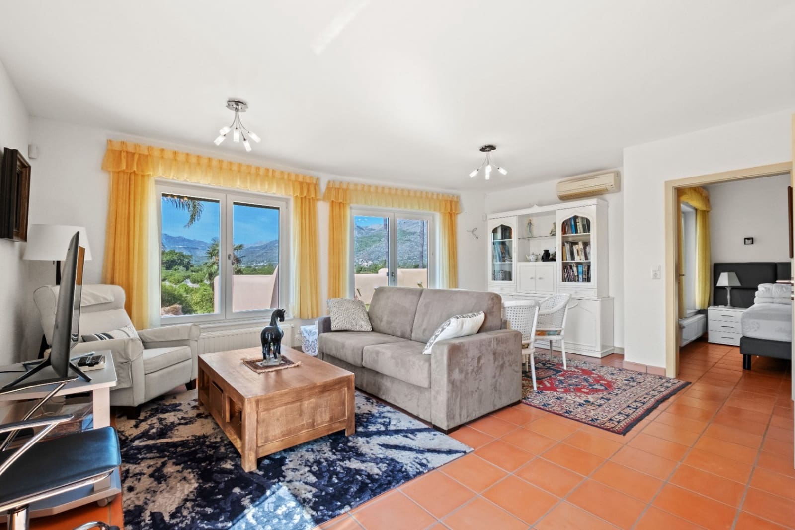 4 soverom Villa til salgs i Tormos med garasje - € 940 000 (Ref: 10078932)