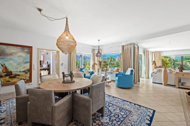 4 sovrum Villa till salu i Tormos med garage - 940 000 € (Ref: 10078932)