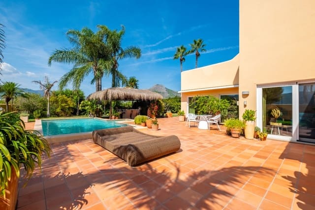 4 sovrum Villa till salu i Tormos med garage - 940 000 € (Ref: 10078932)