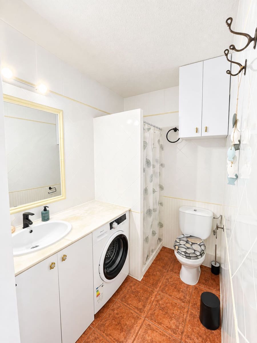 1 soverom Leilighet til salgs i Albir med svømmebasseng garasje - € 260 000 (Ref: 10094073)
