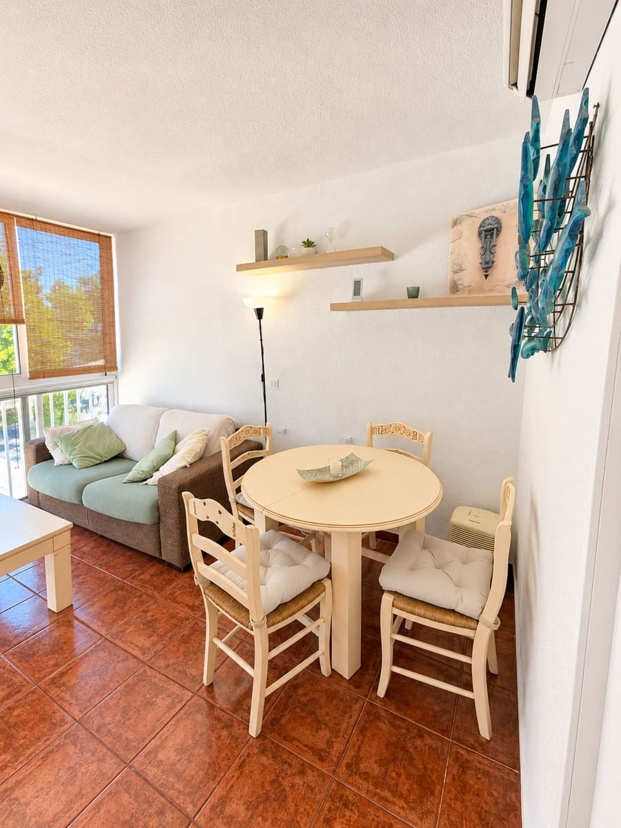 1 soverom Leilighet til salgs i Albir med svømmebasseng garasje - € 260 000 (Ref: 10094073)