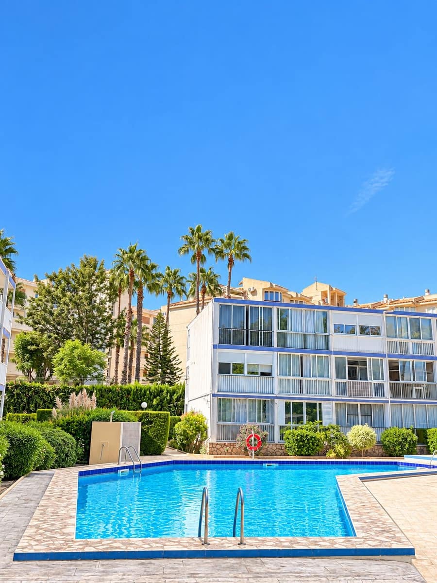 1 bedroom Apartment for sale in Albir with pool garage - € 260,000 (Ref: 10094073)