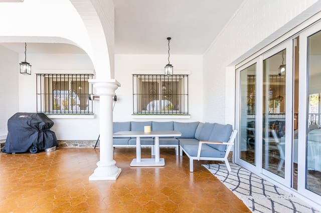 3 soverom Villa til salgs i Torrenueva, Mijas med svømmebasseng garasje - € 1 195 000 (Ref: 8918563)