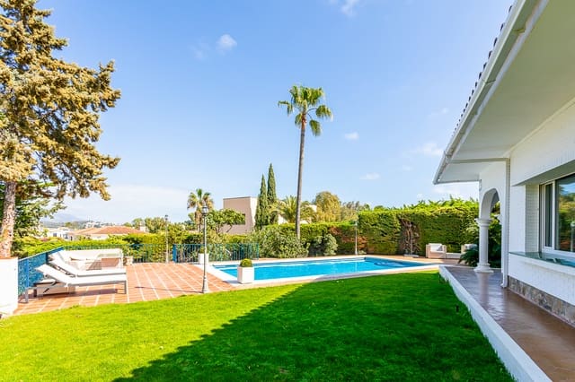3 soverom Villa til salgs i Torrenueva, Mijas med svømmebasseng garasje - € 1 195 000 (Ref: 8918563)