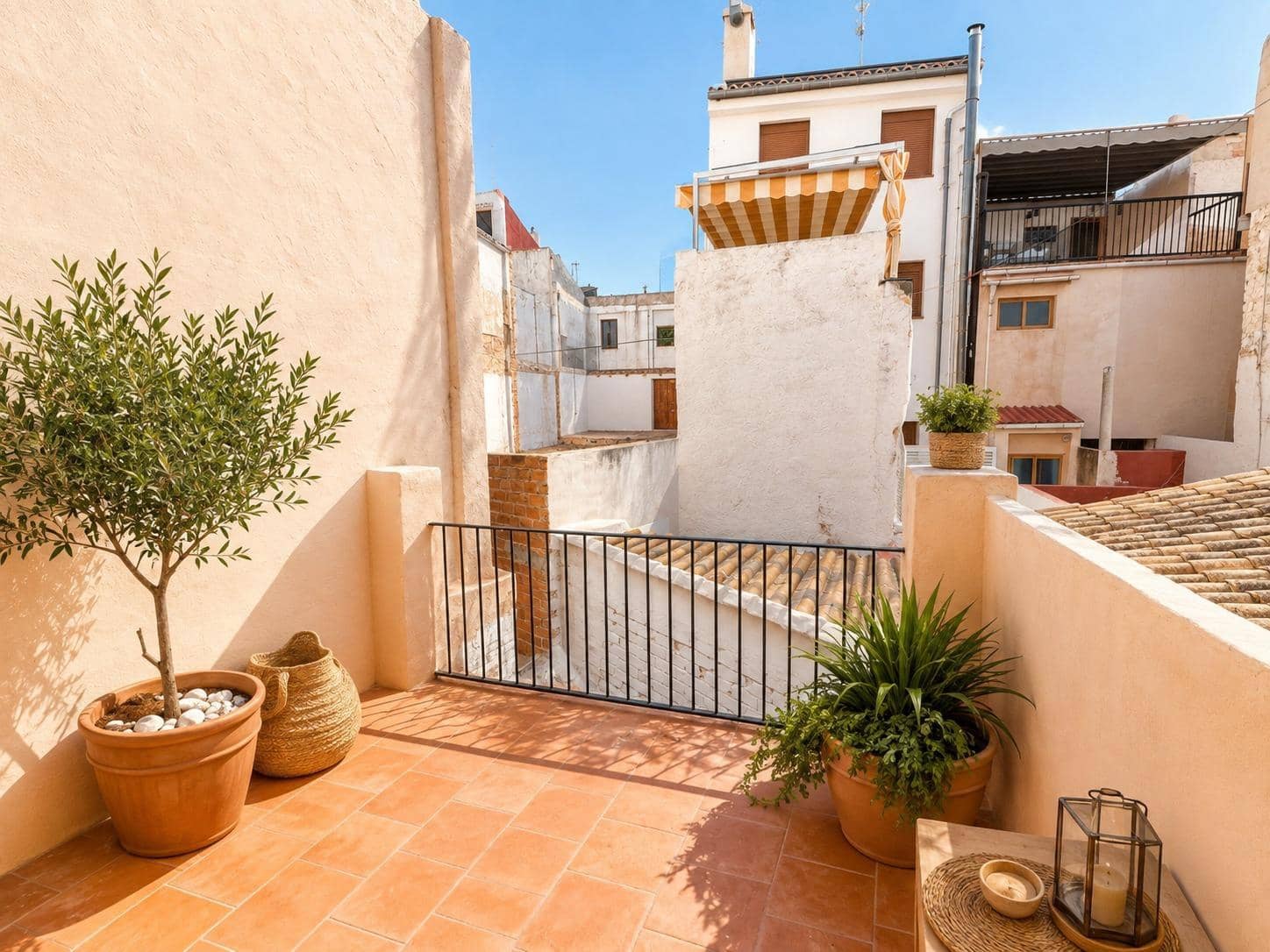 2 bedroom Townhouse for sale in Ibi - € 78,000 (Ref: 10000100)