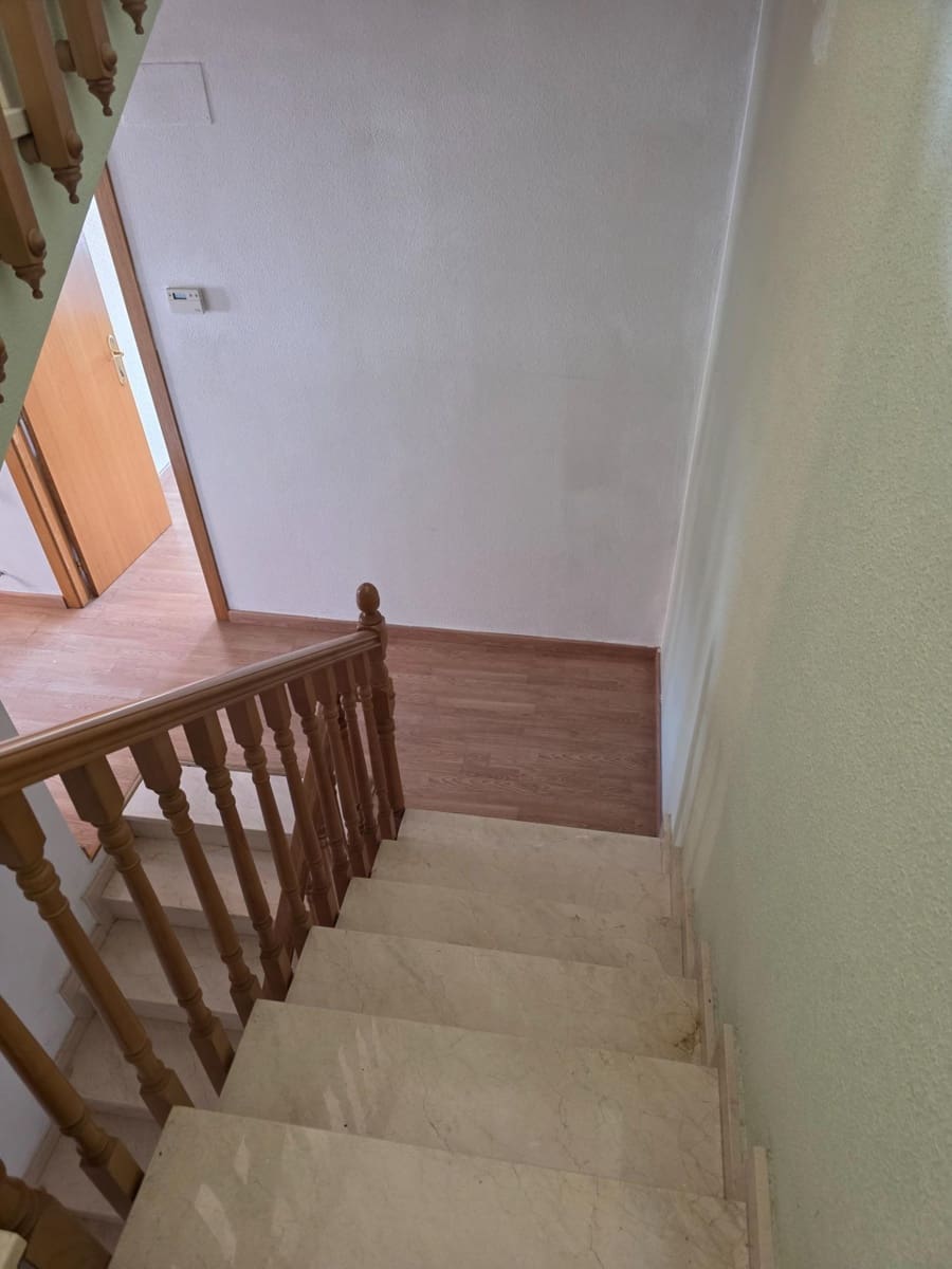 3 sovrum Radhus till salu i Ibi med garage - 300 000 € (Ref: 10068055)