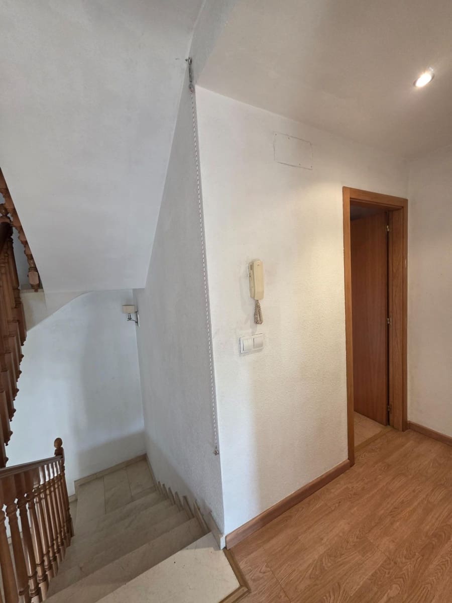 3 sovrum Radhus till salu i Ibi med garage - 300 000 € (Ref: 10068055)