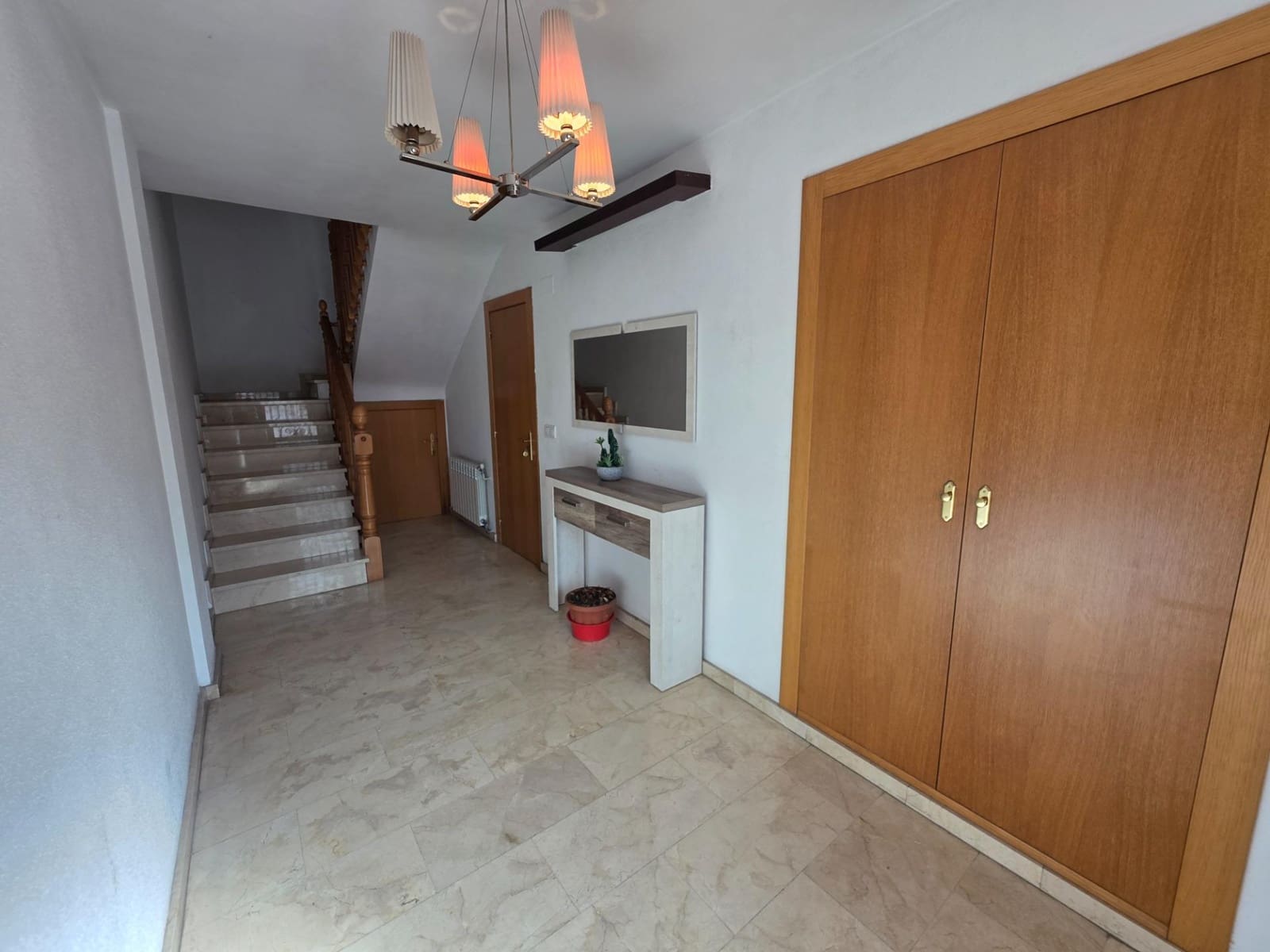 3 sovrum Radhus till salu i Ibi med garage - 300 000 € (Ref: 10068055)