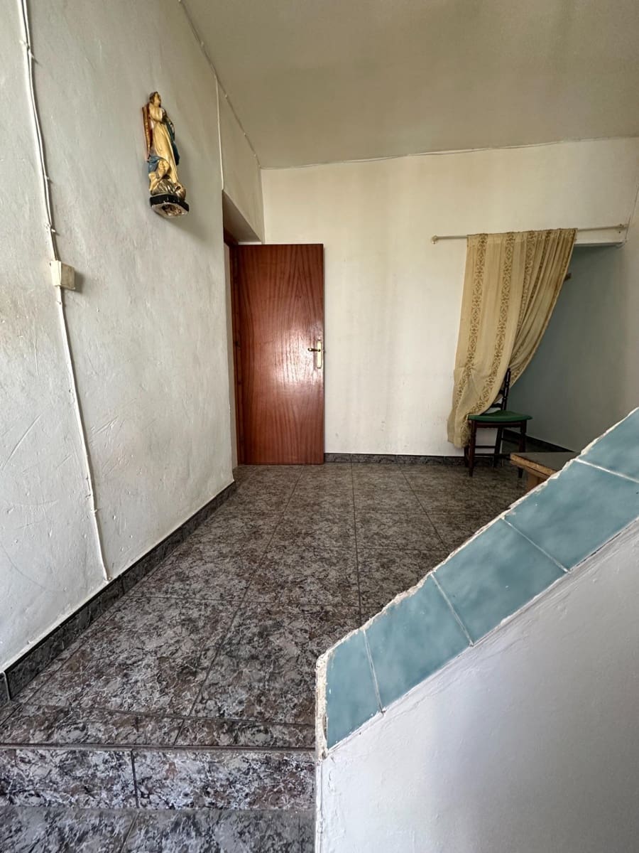 Casa de 4 habitaciones en Somontín en venta - 69.000 € (Ref: 10078495)