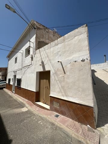 Casa de 4 habitaciones en Somontín en venta - 69.000 € (Ref: 10078495)