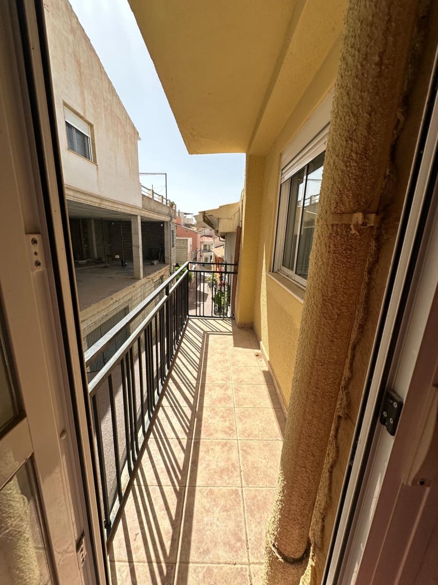 Piso de 3 habitaciones en Somontín en venta - 75.000 € (Ref: 10078497)