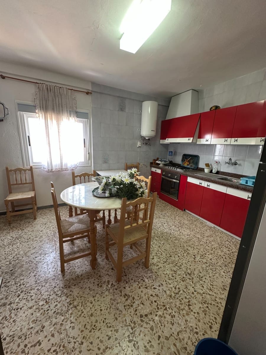 Piso de 3 habitaciones en Somontín en venta - 75.000 € (Ref: 10078497)