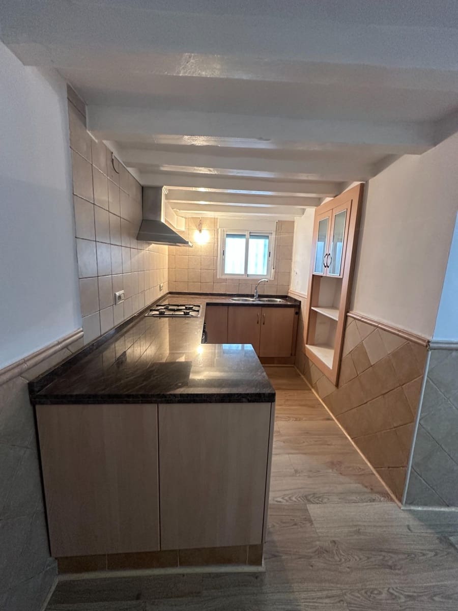 7 sovrum Hus till salu i Somontin - 90 000 € (Ref: 10094828)