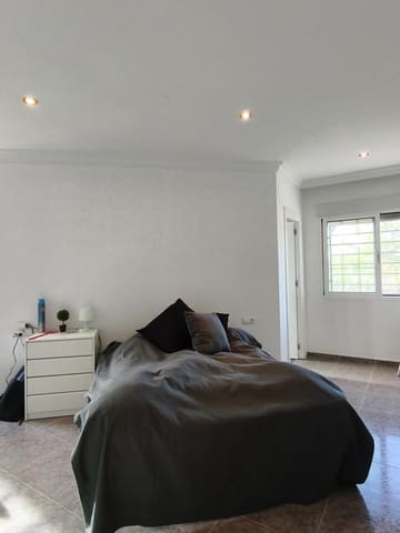 4 chambre Villa/Maison à vendre à Millena avec piscine - 395 000 € (Ref: 10094830)