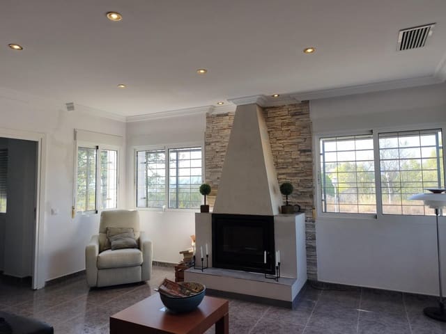 4 chambre Villa/Maison à vendre à Millena avec piscine - 395 000 € (Ref: 10094830)