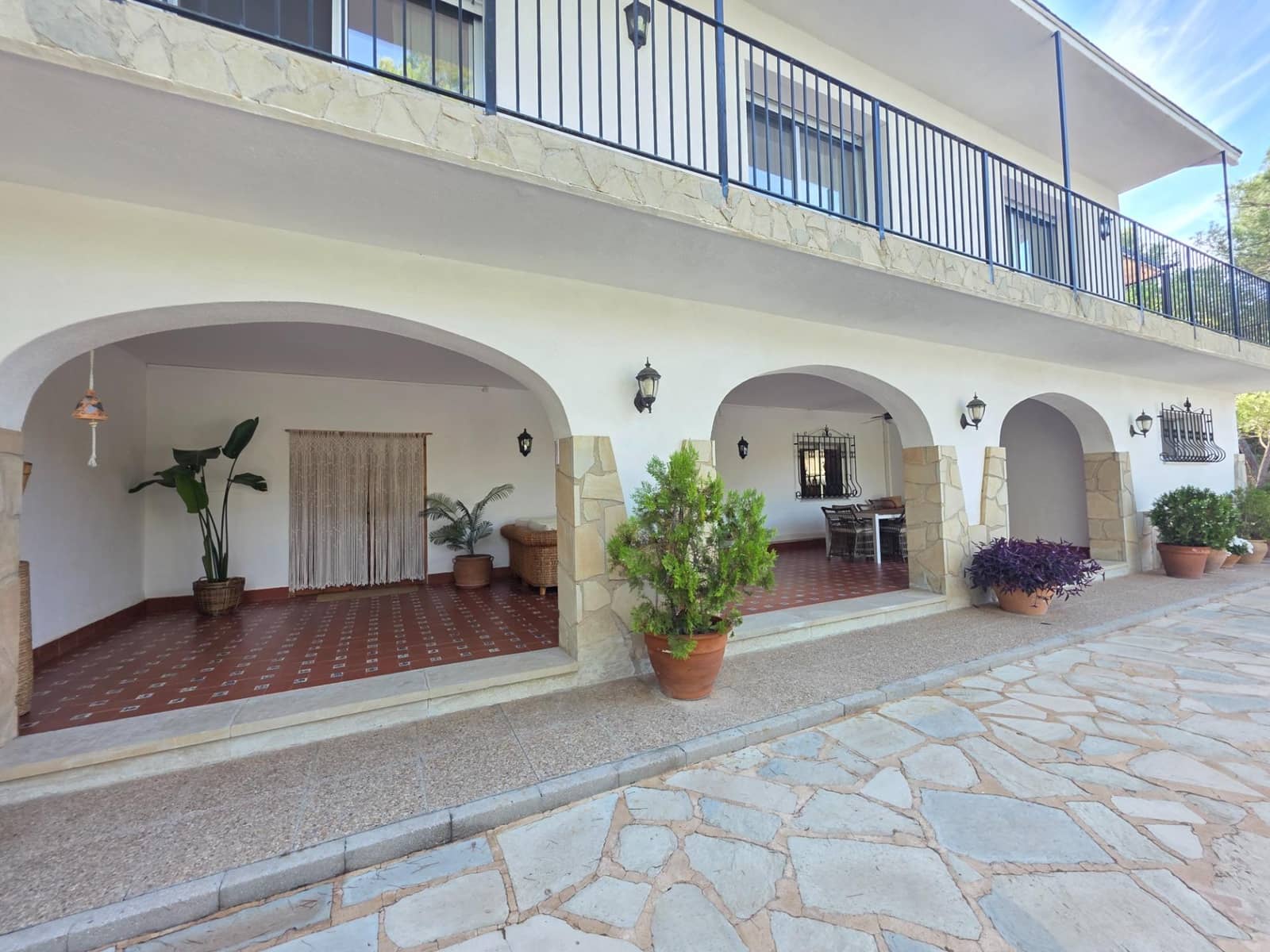 6 bedroom Villa for sale in Alcoy / Alcoi with pool garage - € 635,000 (Ref: 10129703)