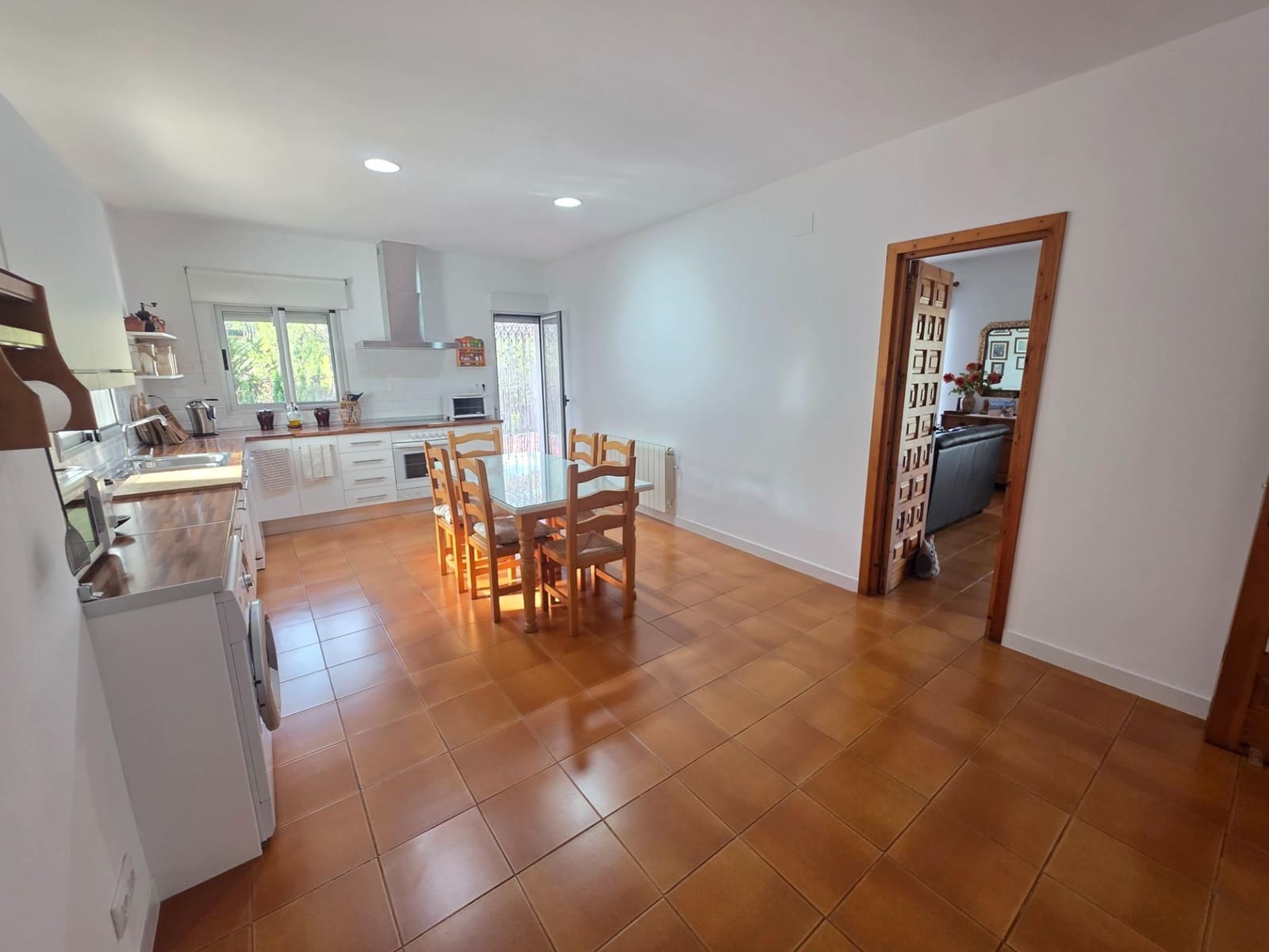 6 bedroom Villa for sale in Alcoy / Alcoi with pool garage - € 635,000 (Ref: 10129703)