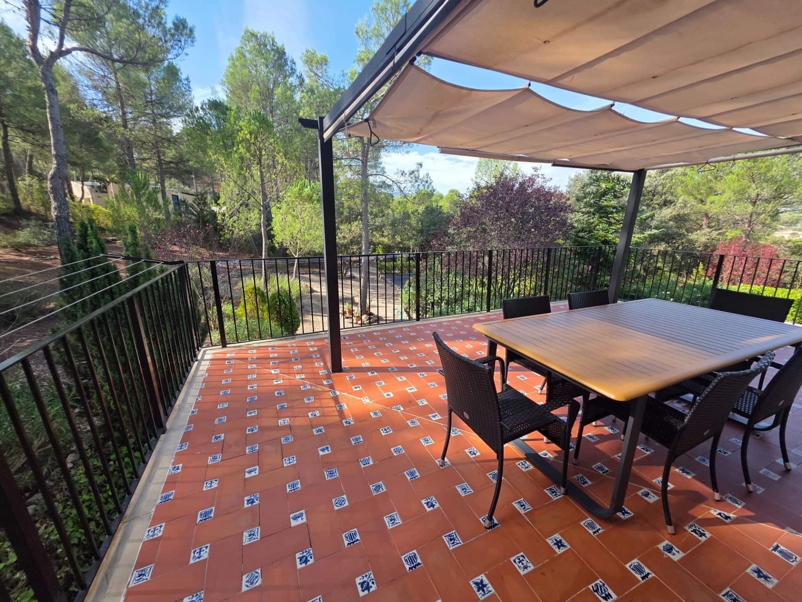 6 bedroom Villa for sale in Alcoy / Alcoi with pool garage - € 635,000 (Ref: 10129703)
