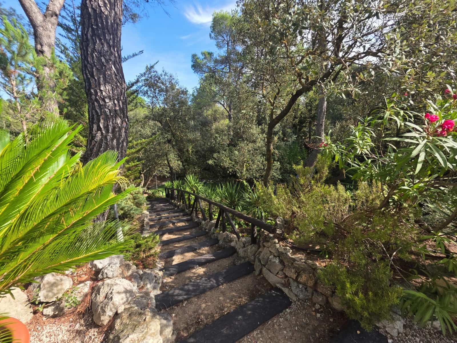 6 bedroom Villa for sale in Alcoy / Alcoi with pool garage - € 635,000 (Ref: 10129703)
