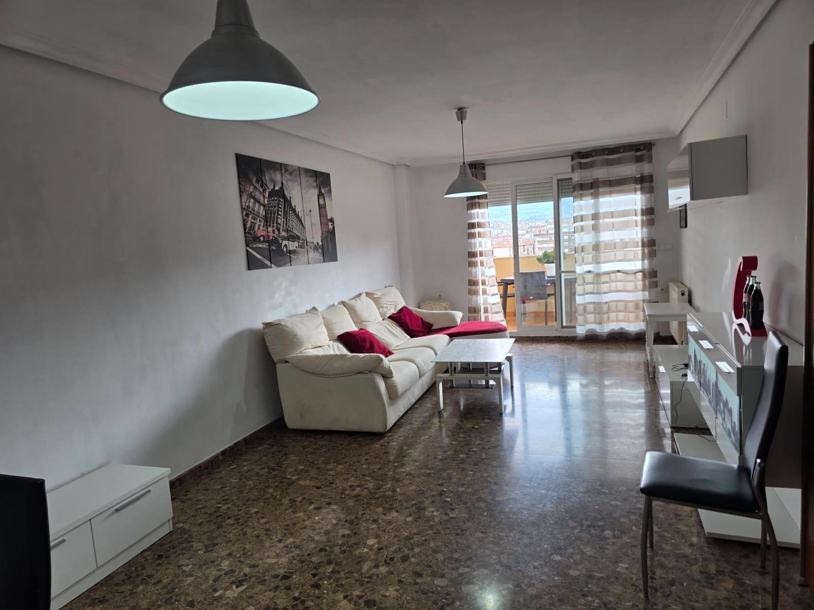 Apartamento de 3 habitaciones en Alcoy / Alcoi en venta con piscina garaje - 270.000 € (Ref: 10168569)