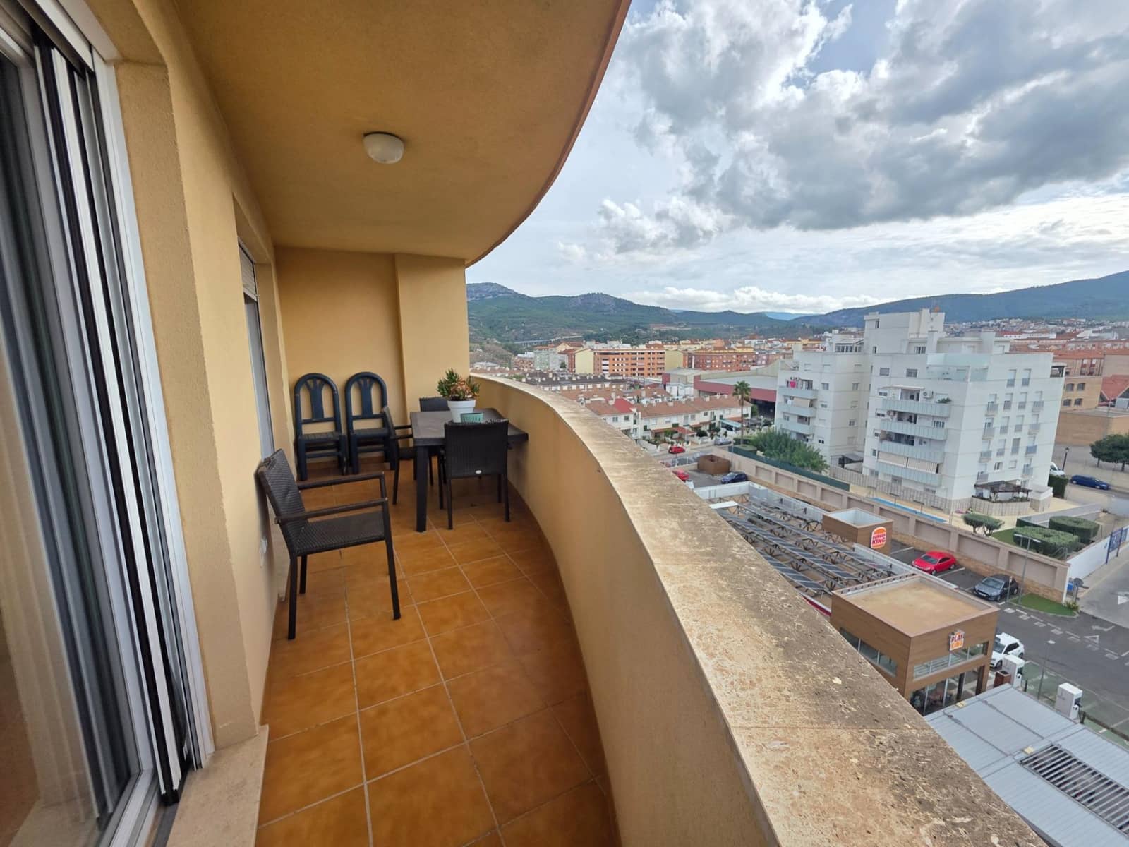 Apartamento de 3 habitaciones en Alcoy / Alcoi en venta con piscina garaje - 270.000 € (Ref: 10168569)
