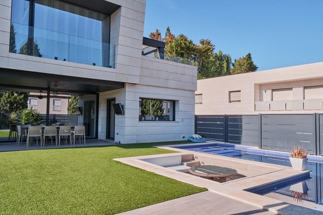 6 soverom Villa til salgs i Alcoy / Alcoi med svømmebasseng garasje - € 1 300 000 (Ref: 10171850)