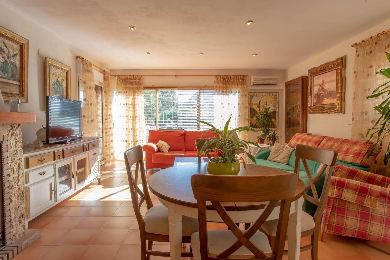 6 soveværelse Villa til salg i Cocentaina med swimmingpool garage - € 415.000 (Ref: 8905941)