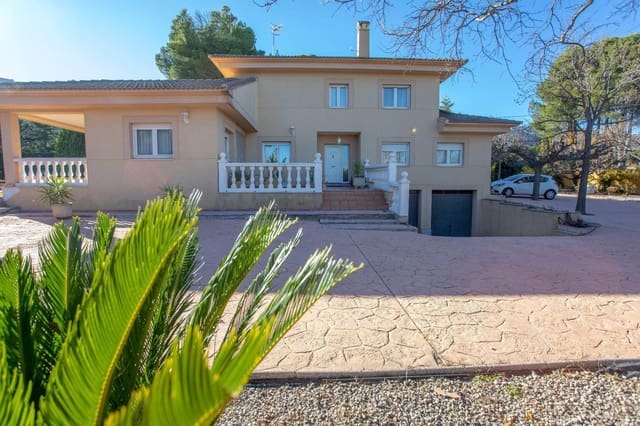 6 soveværelse Villa til salg i Cocentaina med swimmingpool garage - € 415.000 (Ref: 8905941)