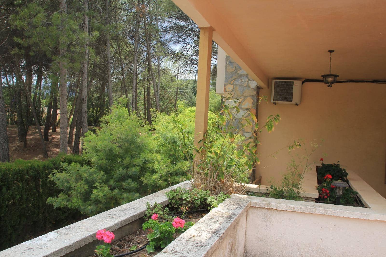 6 soveværelse Villa til salg i Cocentaina med swimmingpool garage - € 380.000 (Ref: 8905945)