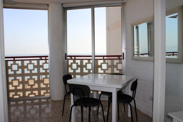 3 makuuhuone Huoneisto myytävänä paikassa Playa de San Juan, Alicante kaupunki mukana uima-altaan - 430 000 € (Ref: 8905952)