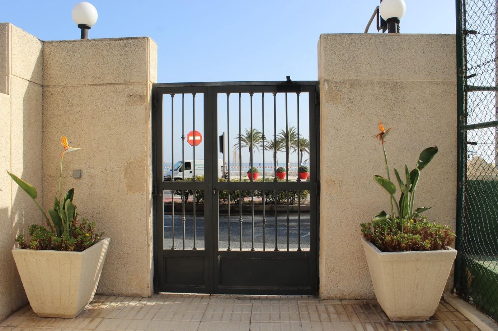 3 makuuhuone Huoneisto myytävänä paikassa Playa de San Juan mukana uima-altaan - 430 000 € (Ref: 8905952)