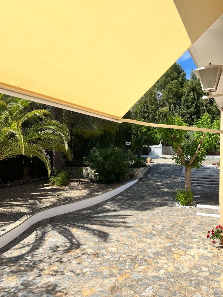 6 sypialnia Willa na sprzedaż w Muro de Alcoy z garażem - 350 000 € (Ref: 8929089)