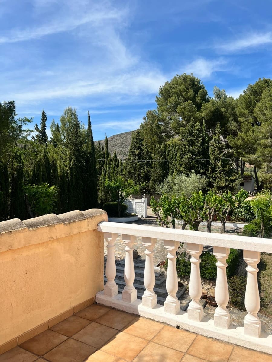 6 sypialnia Willa na sprzedaż w Muro de Alcoy z garażem - 350 000 € (Ref: 8929089)