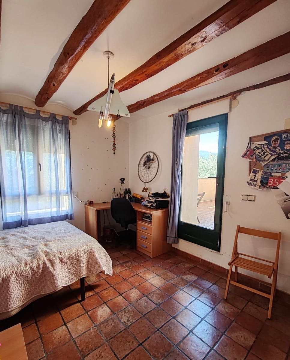 6 soveværelse Finca/Landehus til salg i Alcoy / Alcoi med swimmingpool garage - € 750.000 (Ref: 8937062)