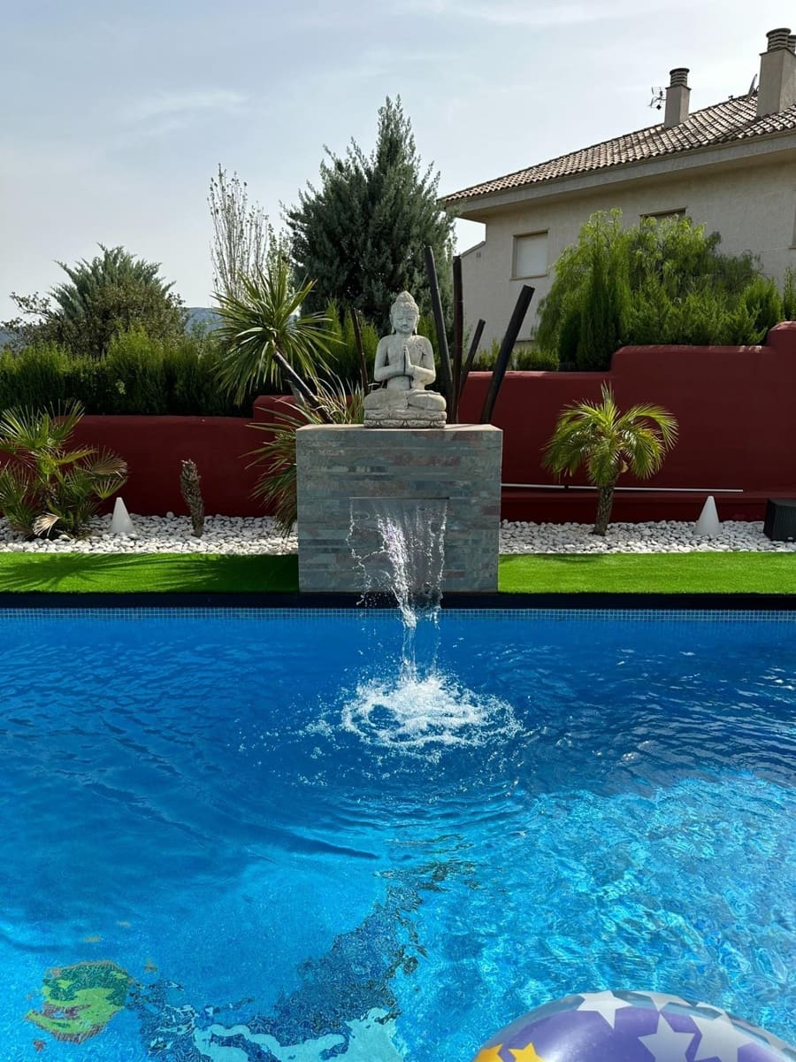 4 bedroom Villa for sale in Cocentaina with pool garage - € 630,000 (Ref: 8938676)