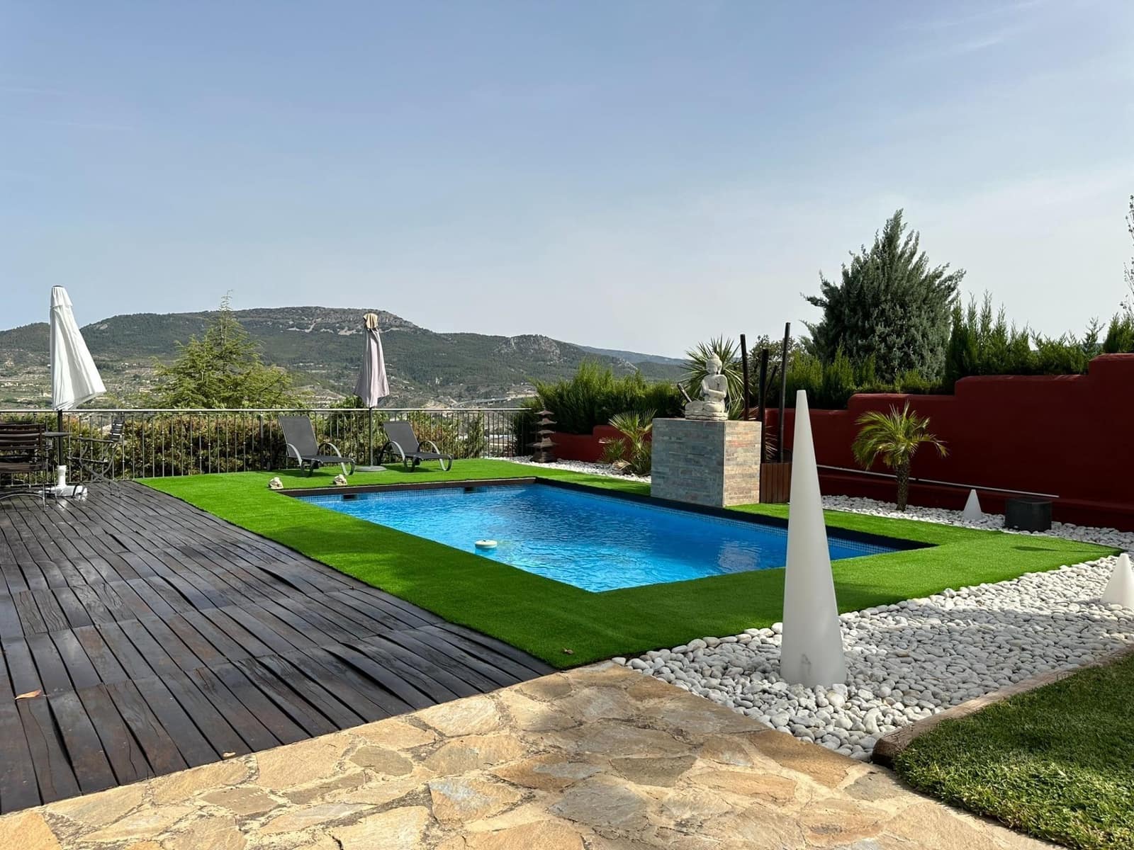 4 bedroom Villa for sale in Cocentaina with pool garage - € 630,000 (Ref: 8938676)