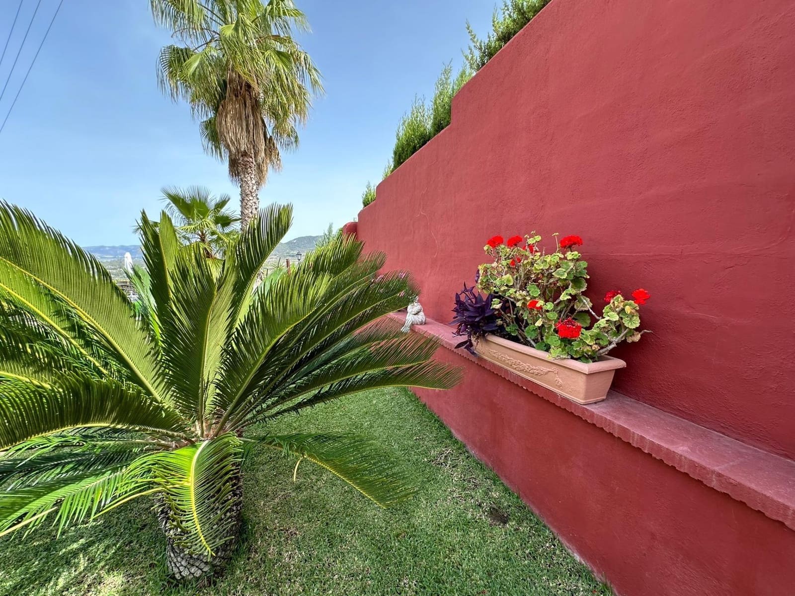 4 bedroom Villa for sale in Cocentaina with pool garage - € 630,000 (Ref: 8938676)