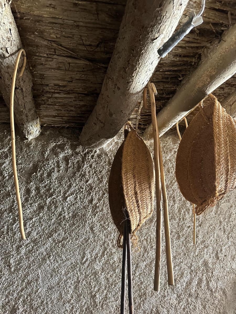 6 bedroom Townhouse for sale in Sierro - € 40,000 (Ref: 8998792)