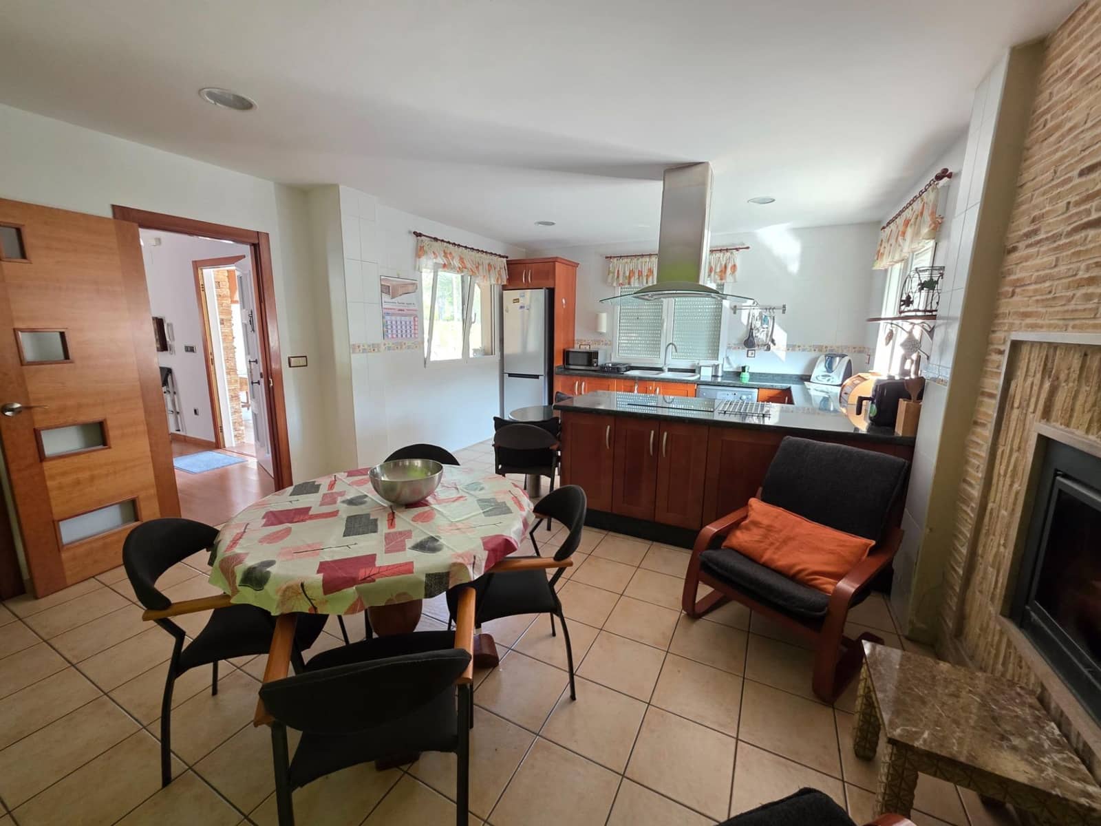 4 soveværelse Villa til salg i Alcoy / Alcoi med garage - € 360.000 (Ref: 9048935)