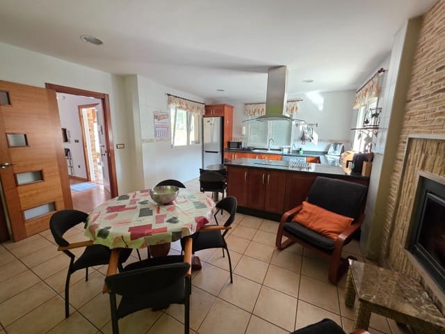 4 quarto Moradia para venda em Alcoy / Alcoi com garagem - 360 000 € (Ref: 9048935)