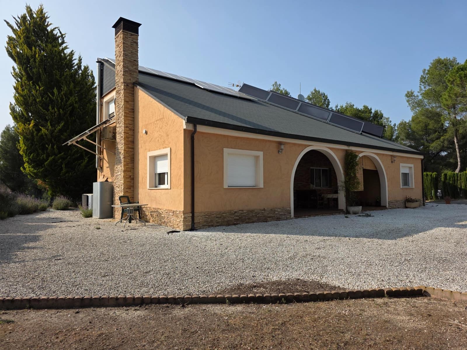 4 soveværelse Villa til salg i Alcoy / Alcoi med garage - € 360.000 (Ref: 9048935)