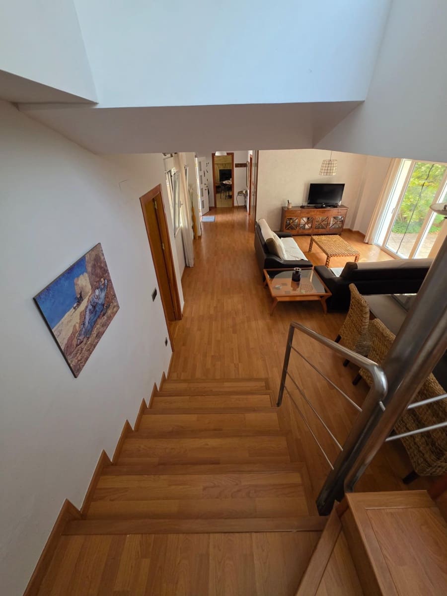 4 soveværelse Villa til salg i Alcoy / Alcoi med garage - € 360.000 (Ref: 9048935)