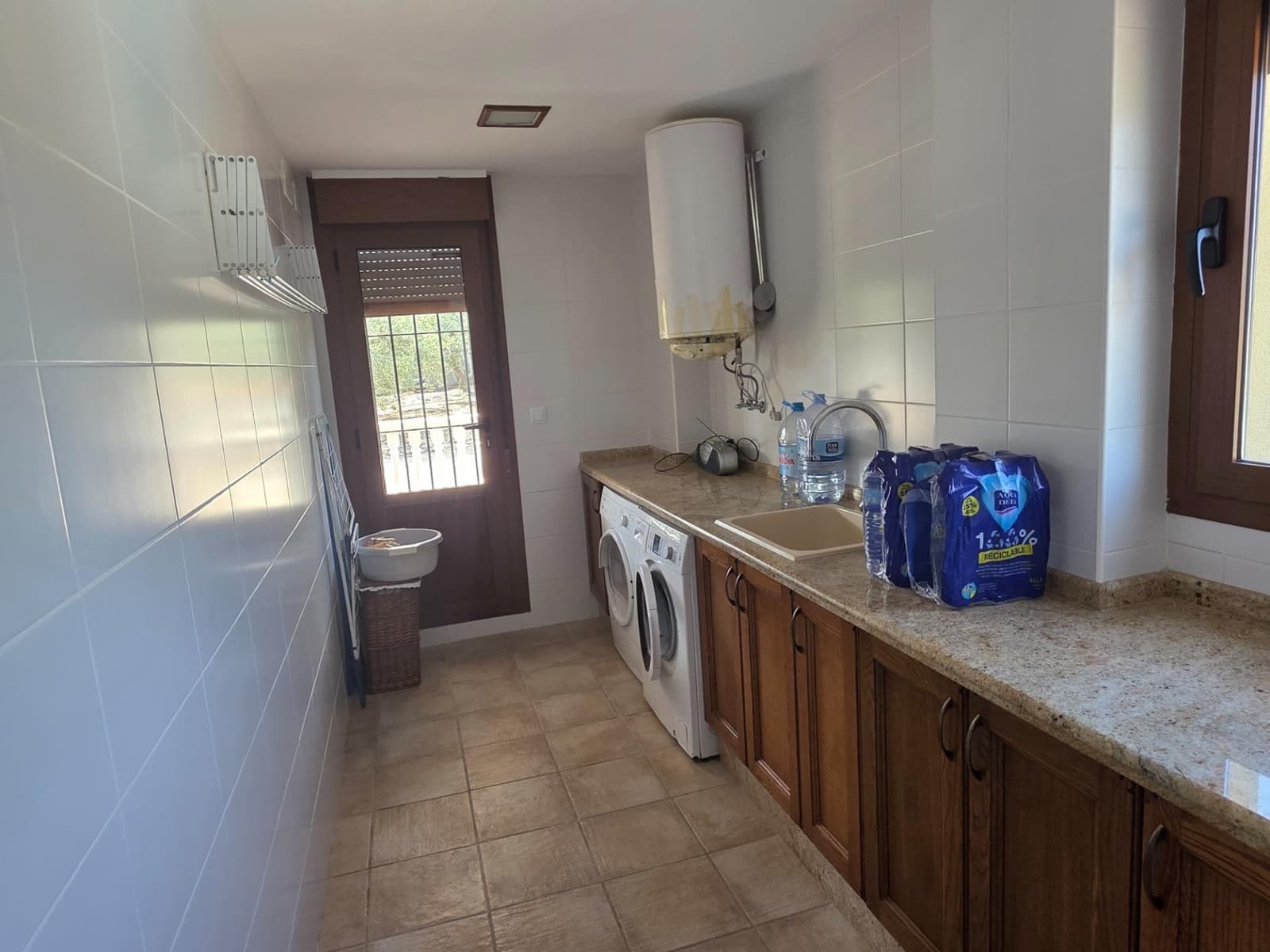 4 soveværelse Villa til salg i Muro de Alcoy med swimmingpool garage - € 420.000 (Ref: 9095358)