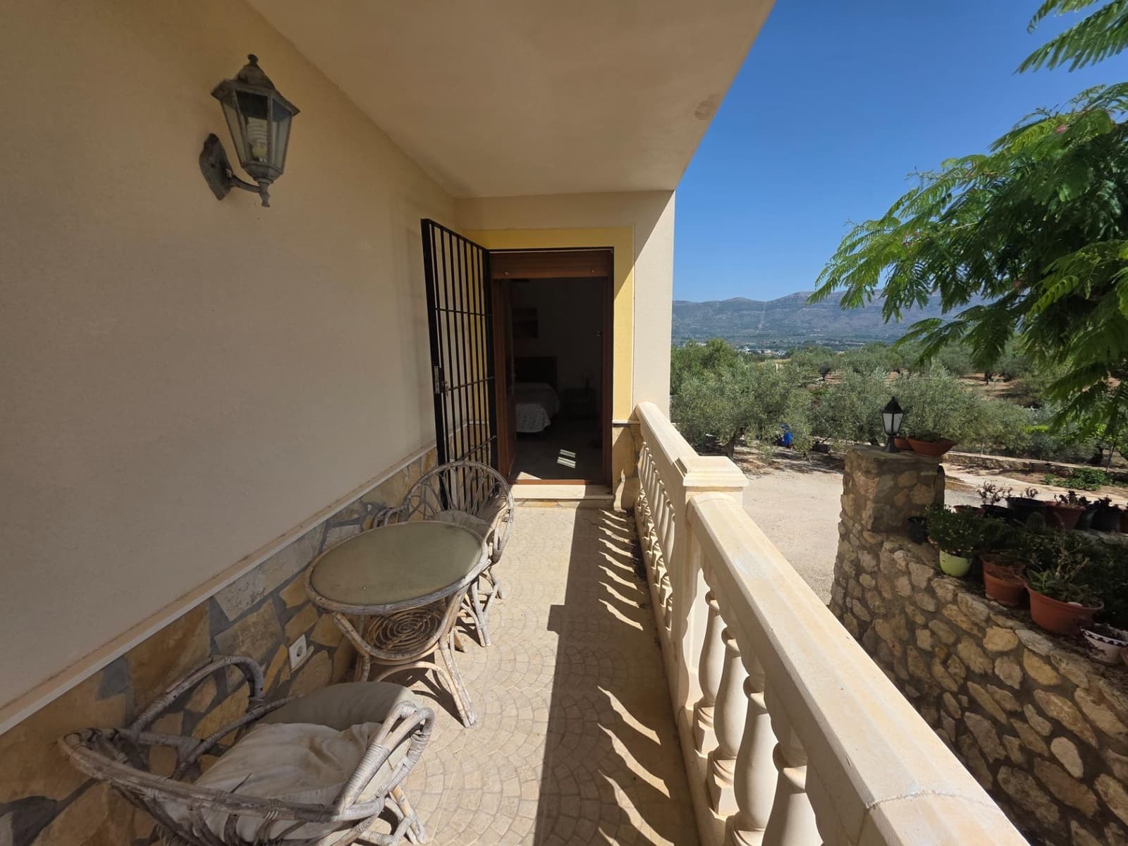 4 soveværelse Villa til salg i Muro de Alcoy med swimmingpool garage - € 420.000 (Ref: 9095358)