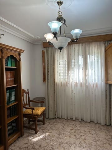 4 sypialnia Dom szeregowy na sprzedaż w Urrácal z garażem - 130 000 € (Ref: 9137269)