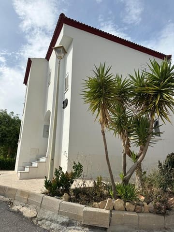 4 sypialnia Dom szeregowy na sprzedaż w Urrácal z garażem - 130 000 € (Ref: 9137269)