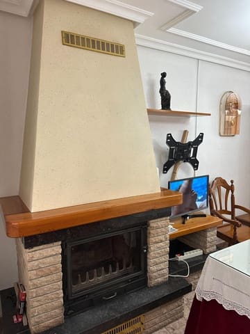 4 sypialnia Dom szeregowy na sprzedaż w Urrácal z garażem - 130 000 € (Ref: 9137269)