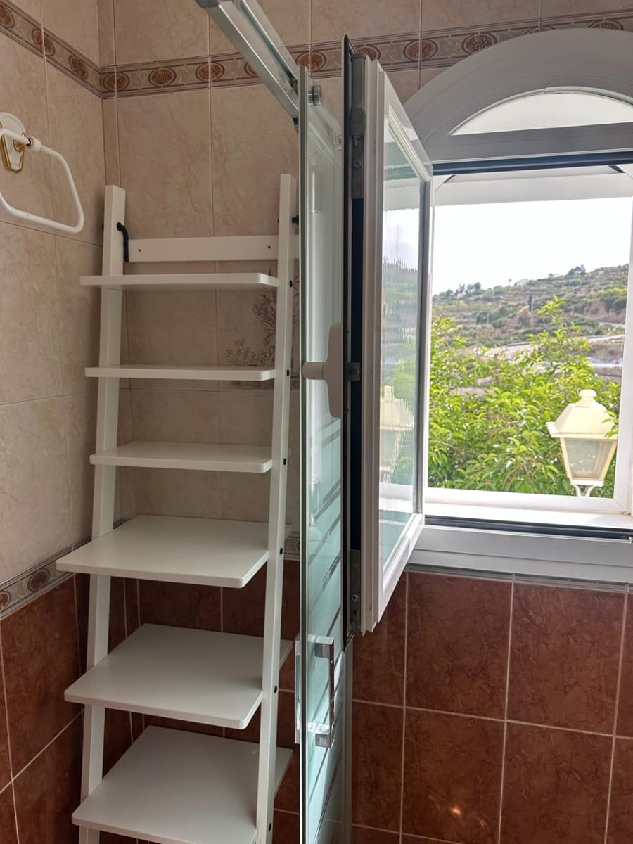 4 soveværelse Rækkehus til salg i Urracal med garage - € 130.000 (Ref: 9137269)