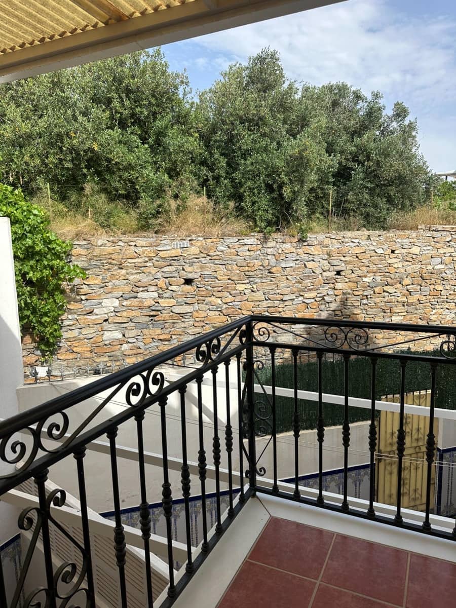 4 soveværelse Rækkehus til salg i Urracal med garage - € 130.000 (Ref: 9137269)