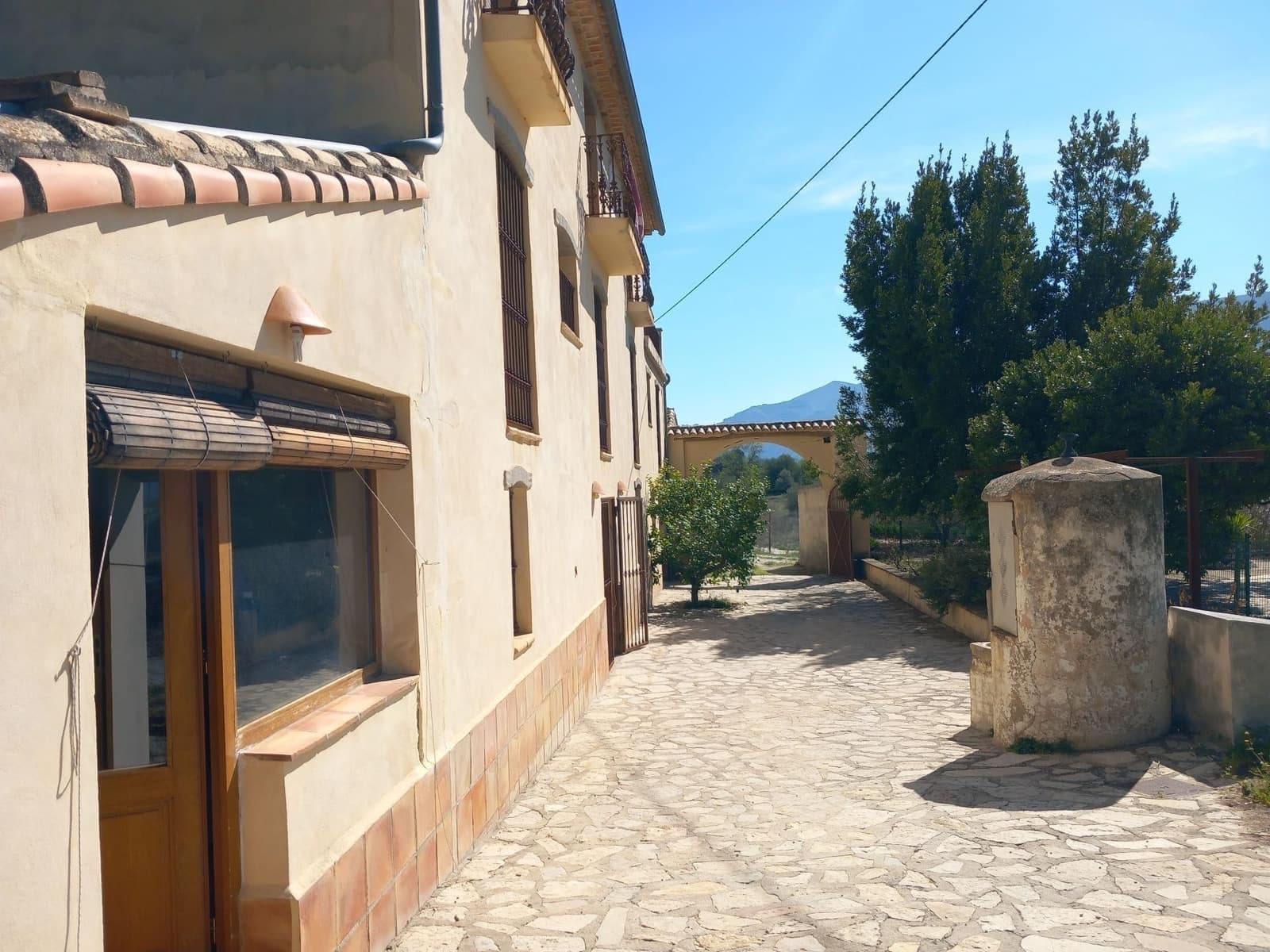 8 sovrum Villa till salu i Planes med garage - 450 000 € (Ref: 9396115)